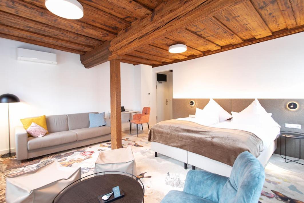 Hotel Tuchhaus فولكاخ المظهر الخارجي الصورة